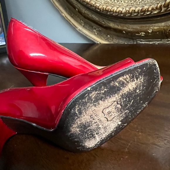 Stuart Weitzmann heels red patten leather - Picture 5 of 5